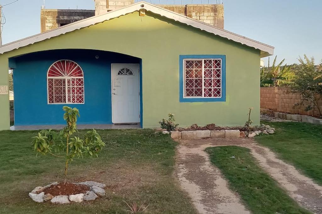 Cheerful 2-Bedroom Home In Falmouth Garden Luaran gambar