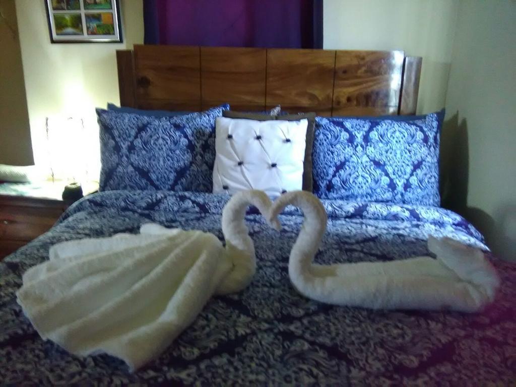 Cheerful 2-Bedroom Home In Falmouth Garden Luaran gambar